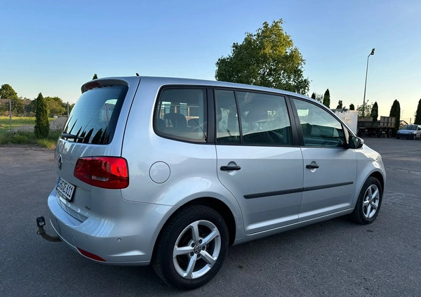 Volkswagen Touran cena 25500 przebieg: 176000, rok produkcji 2011 z Turek małe 596